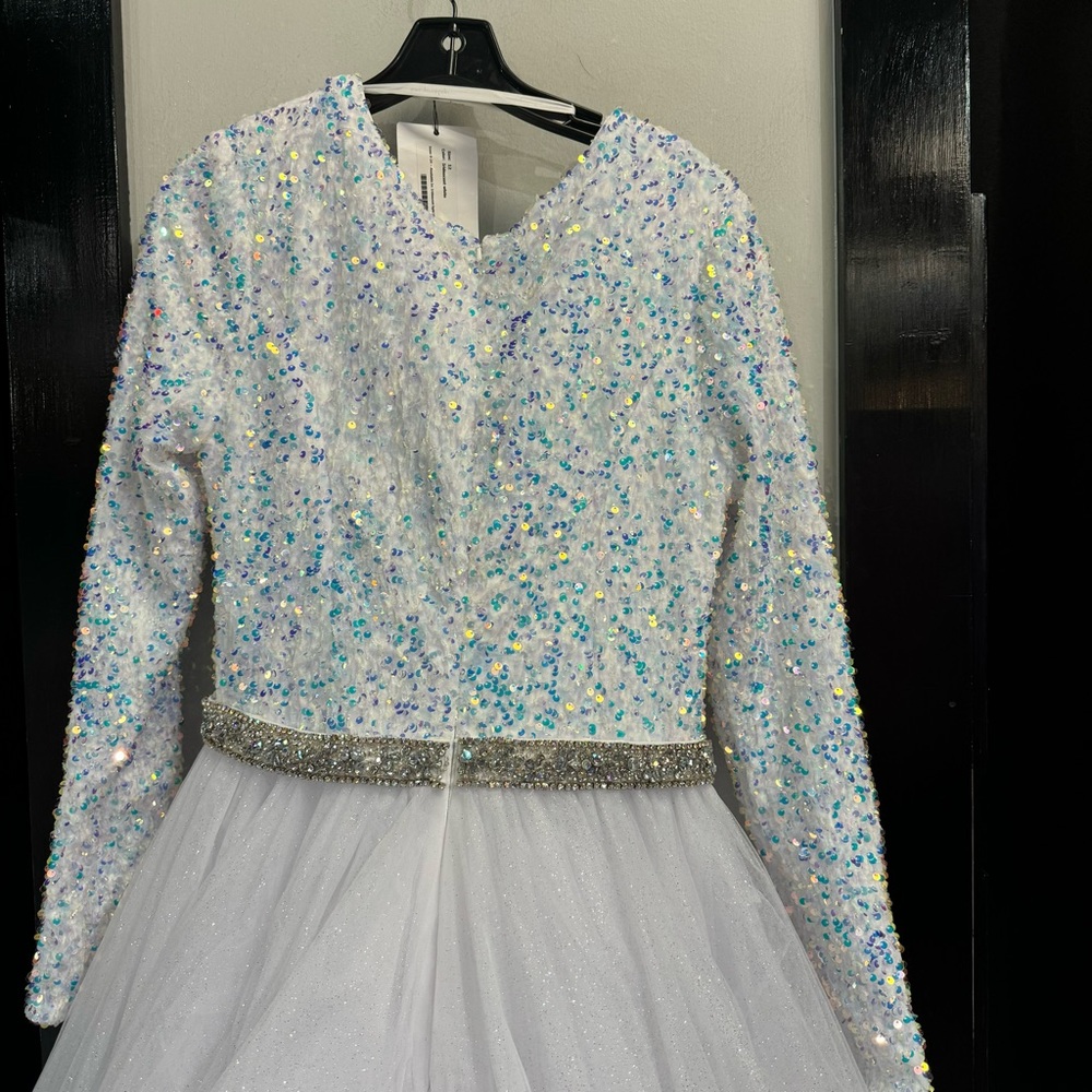 Ava Presley - Pageant Dress - Sz 12 - Picture 3 of 9